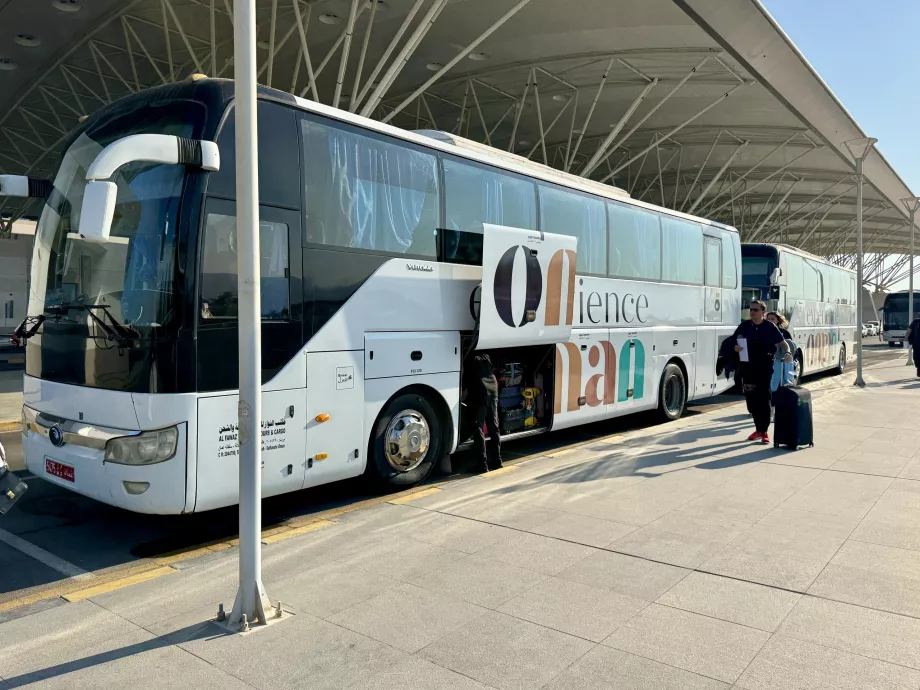 Shuttle-bussar för resebyråkunder