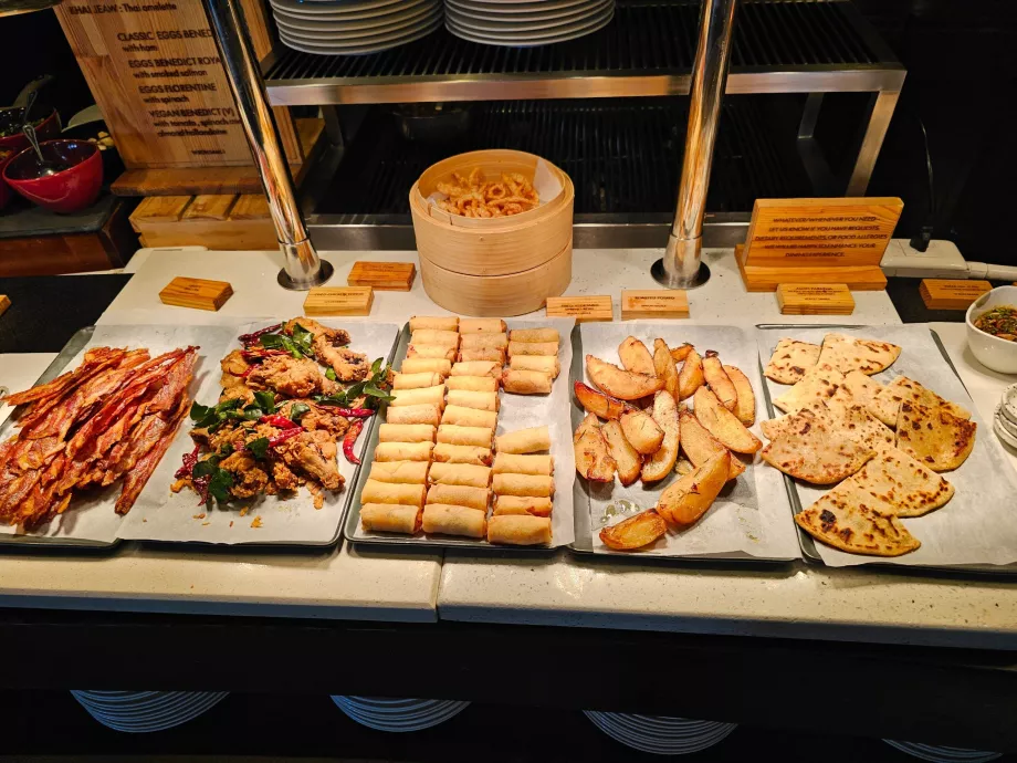 Frukost - varmt kök