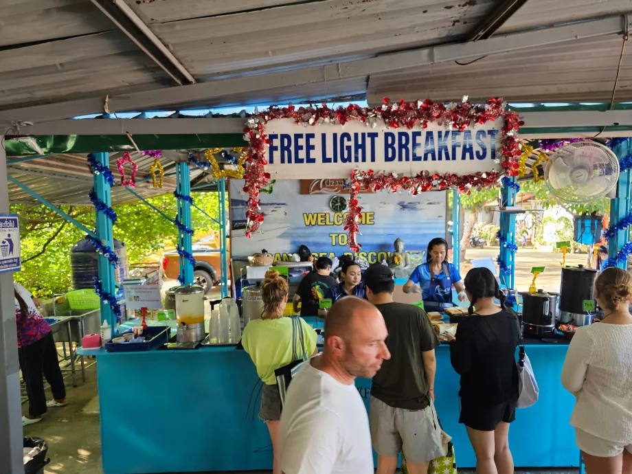 Gratis lätt frukost före avresan