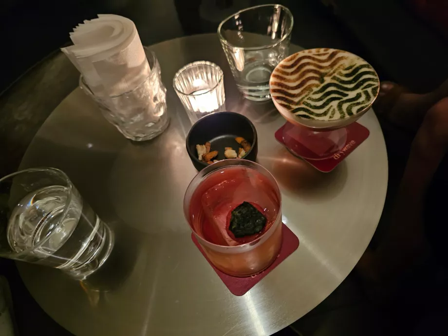 Dry Wave Cocktail Studio - våra drinkar