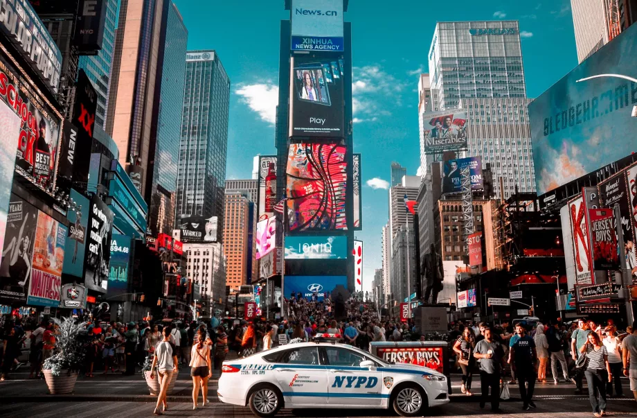 Fullspäckad dag på Times Square