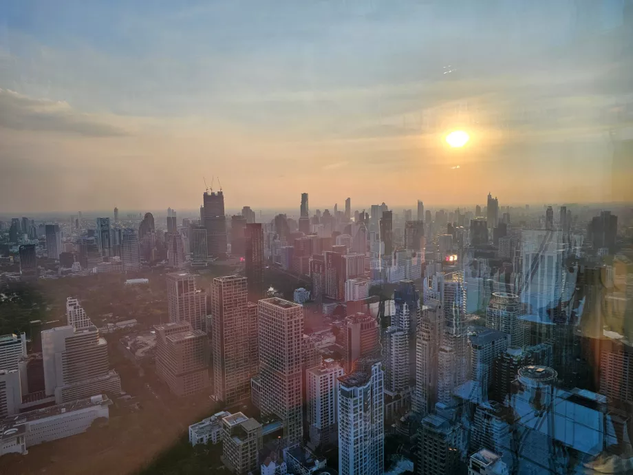 Akara Sky Hanuman - utsikt över Bangkok