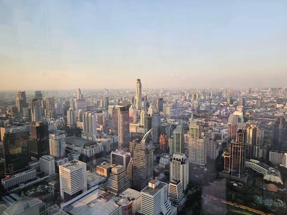 Akara Sky Hanuman - utsikt över Bangkok