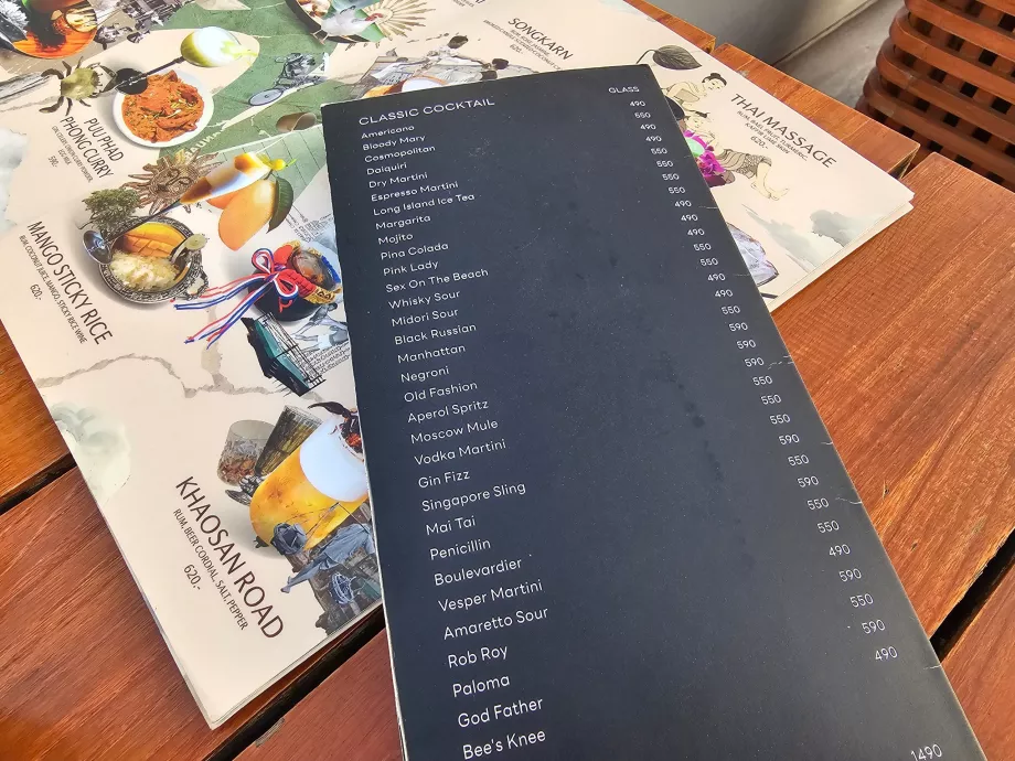 Akara Sky Hanuman - meny, drycker