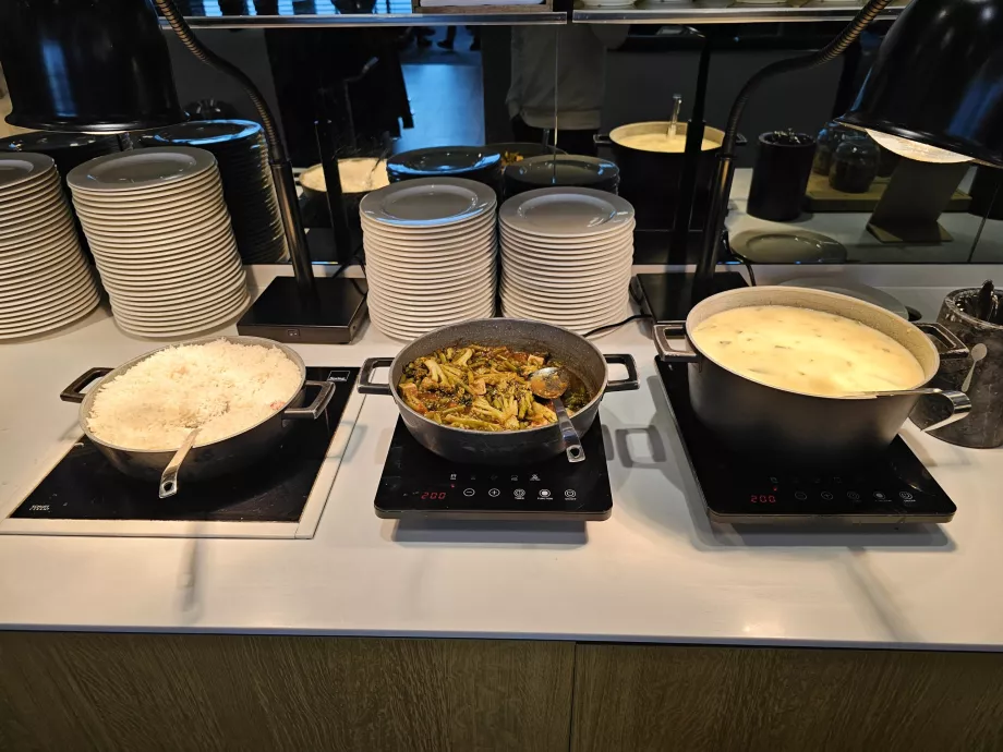 Erbjudande om varm mat