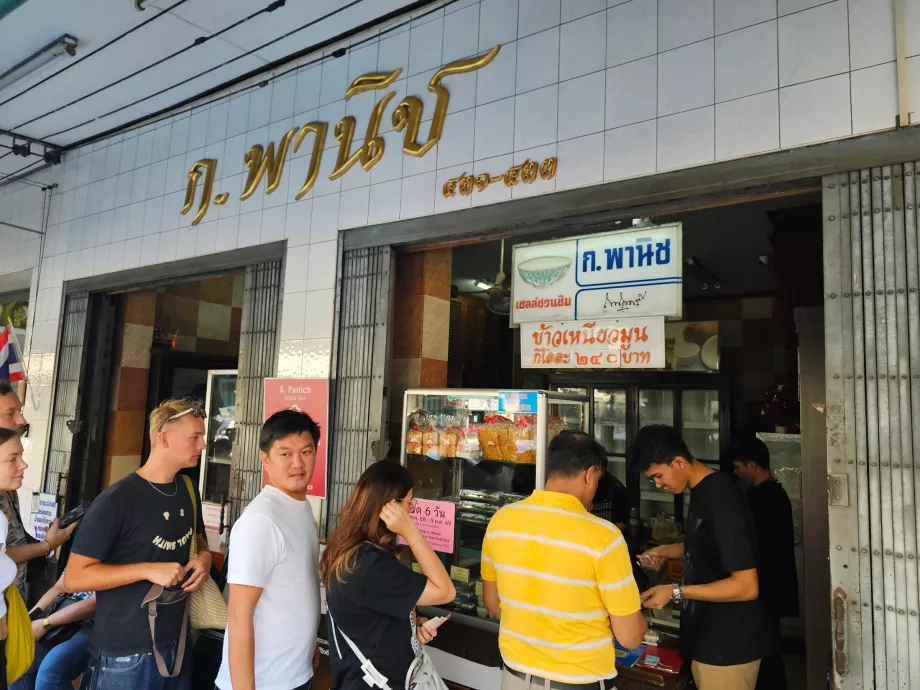 K. Panich klibbigt ris