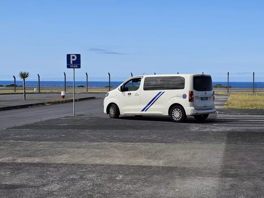 Taxi utanför Pico flygplats