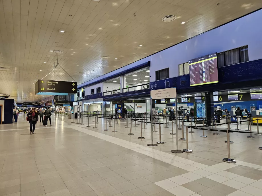 Offentligt område på Ponta Delgada Airport