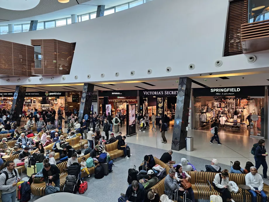 Shoppingområde i transitområdet