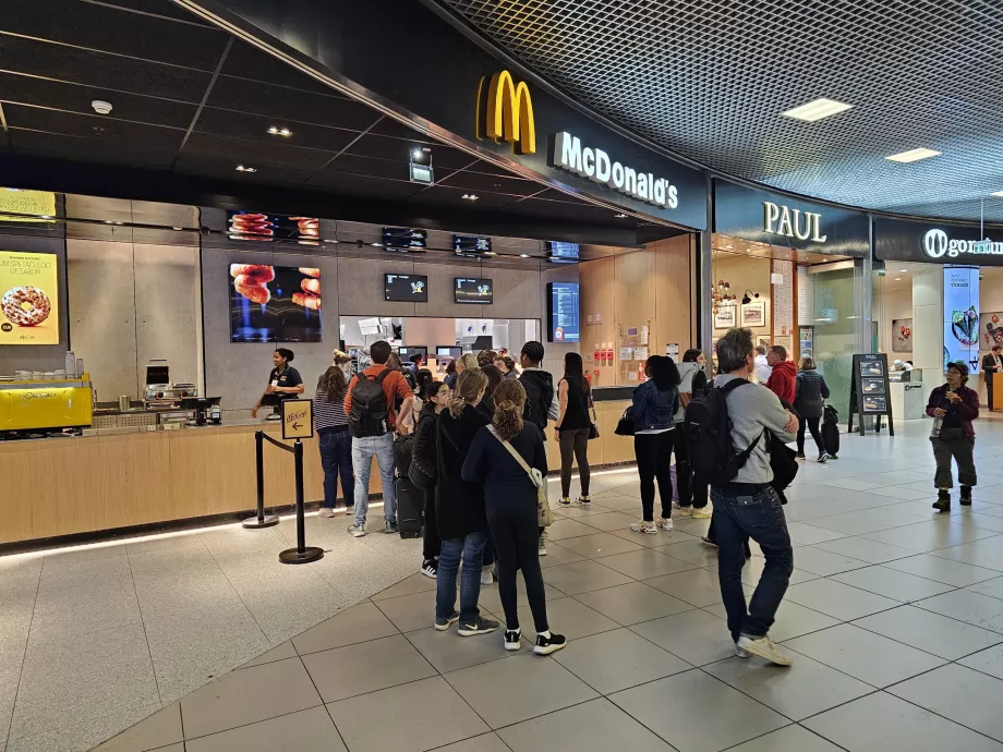 McDonald's, transitzonen