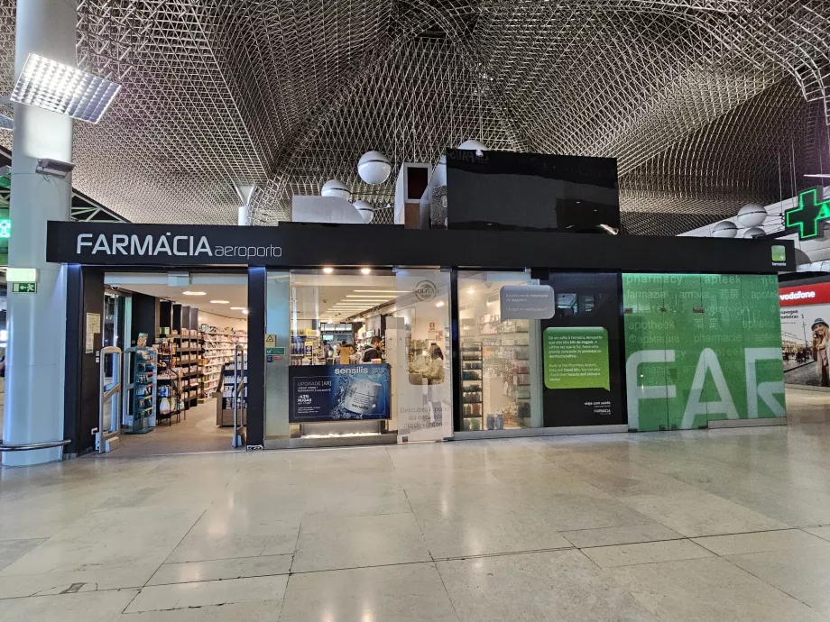 Apotek, Terminal 1, allmänt område