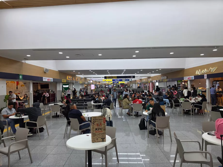 Food Court, transitområde, terminal 1