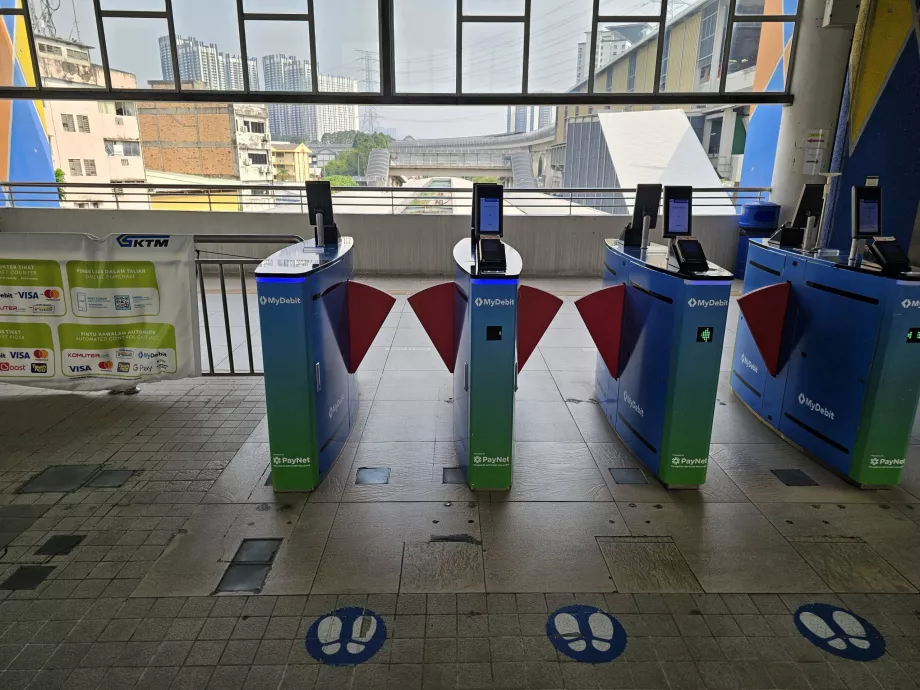Vändkors vid KTM:s tågstationer
