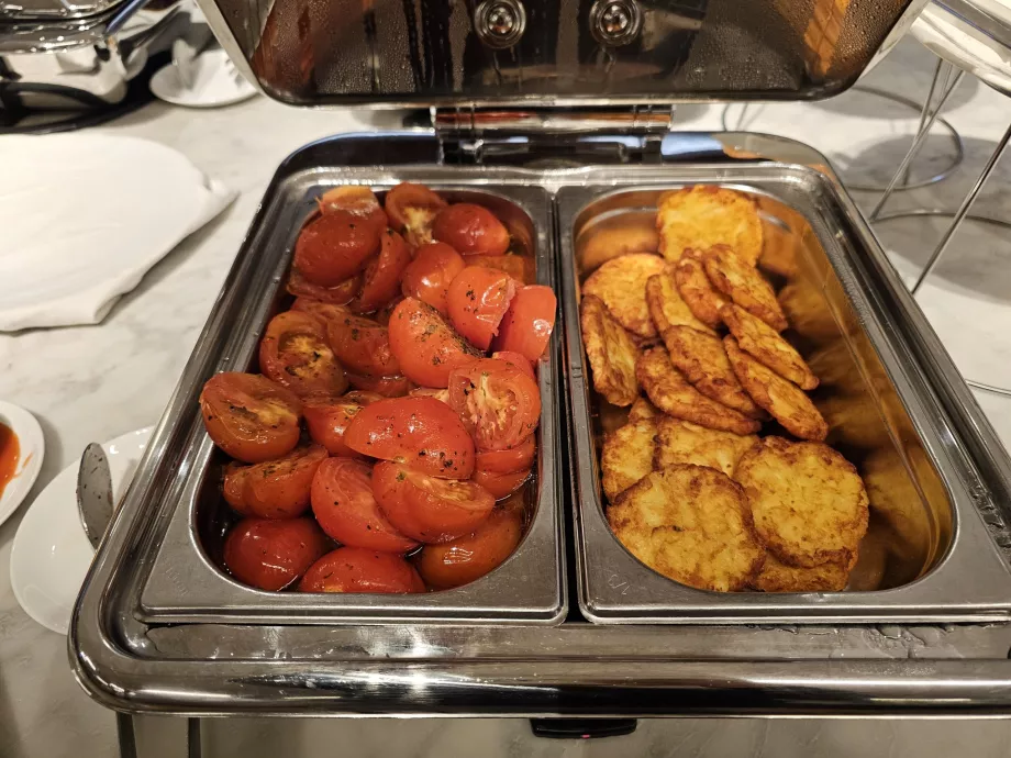 Frukosterbjudande - varma måltider