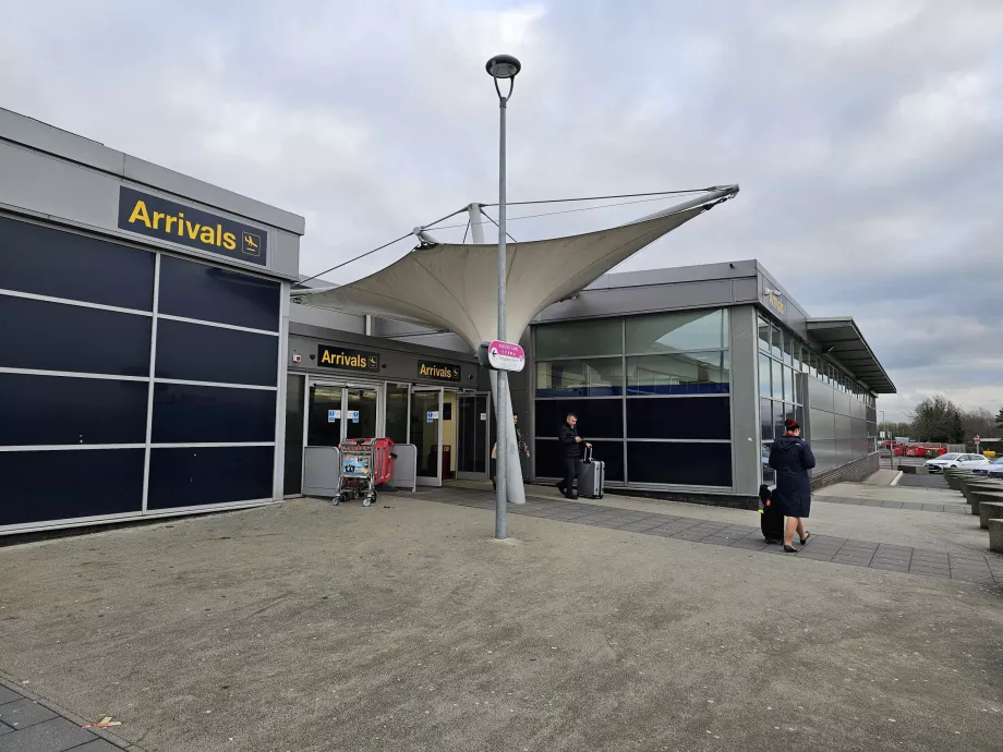 East Midlands flygplats ankomsthall
