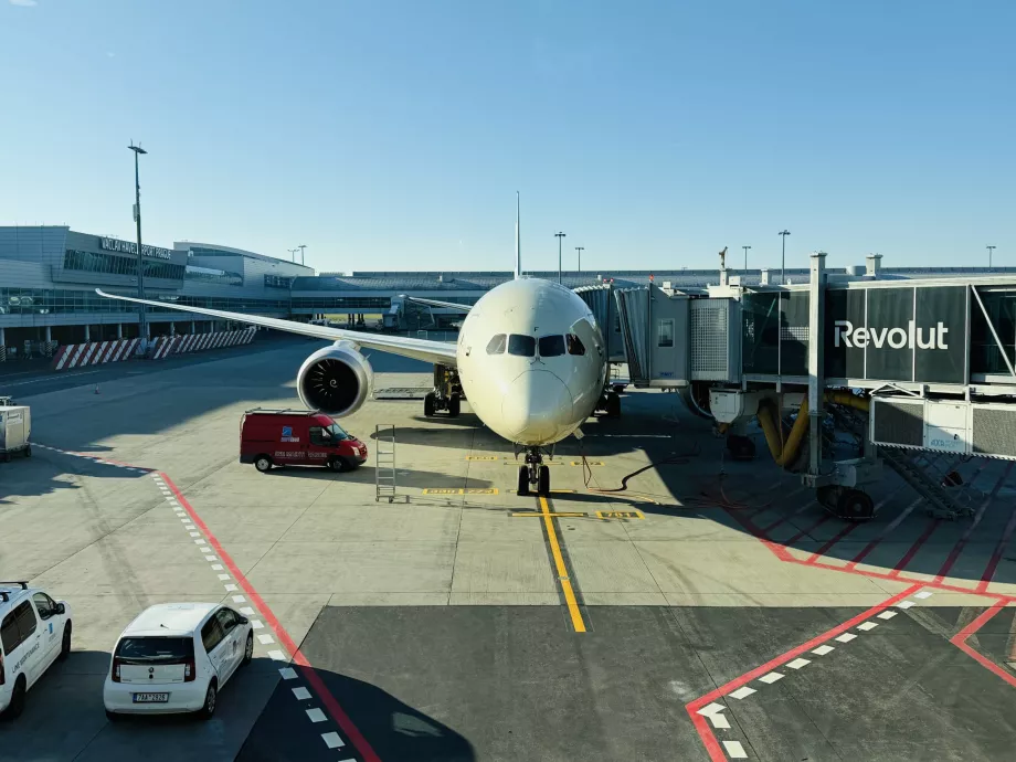 Boeing 787-9 med registreringsnummer A6-BNF