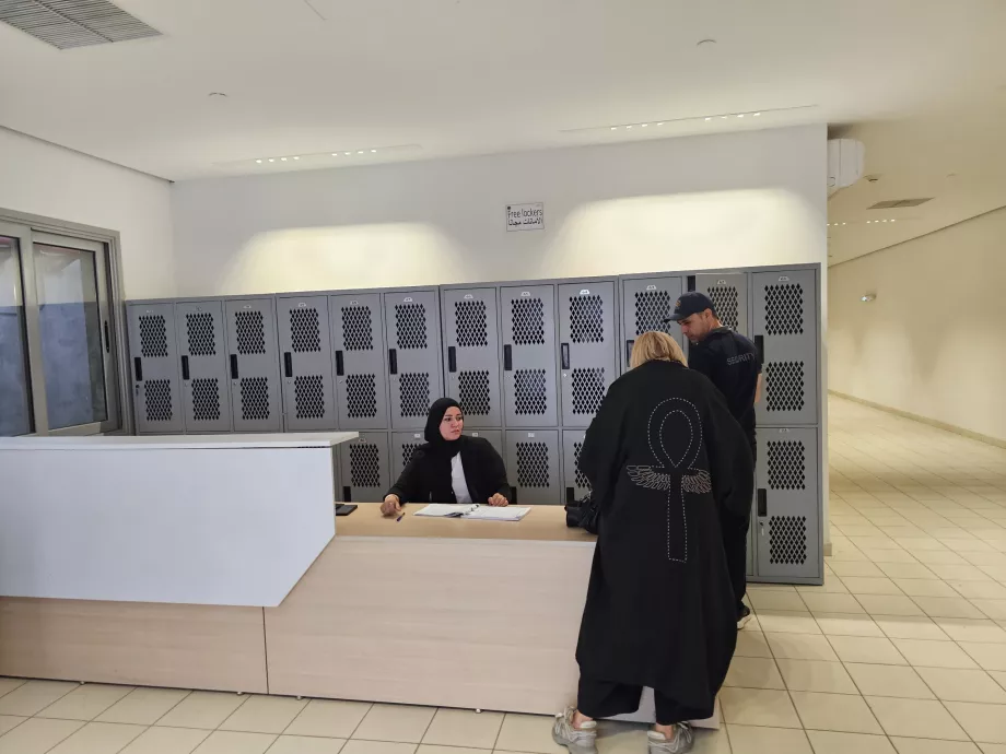 Skåp för förvaring av bagage