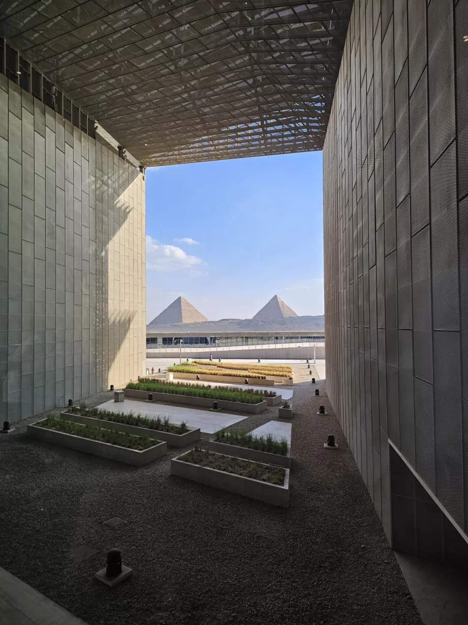 Utsikt över pyramiderna i Giza