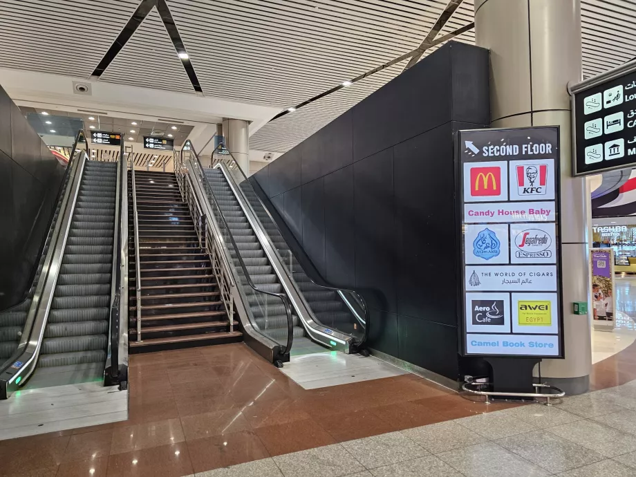Food Court, transitavdelningen, Terminal 2