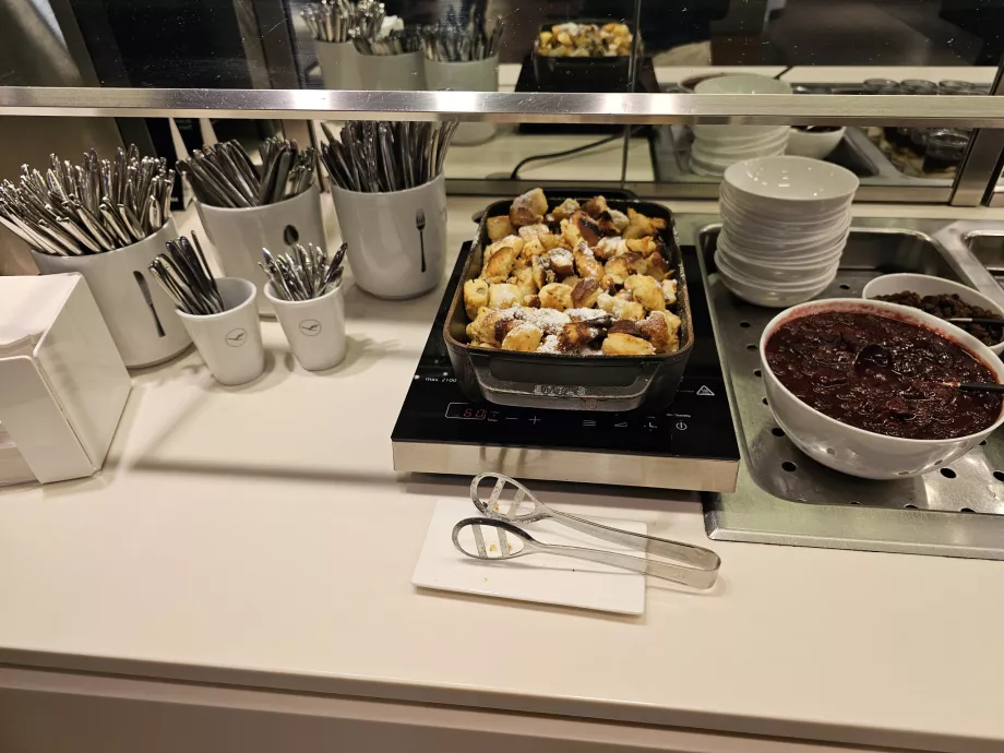 Kaiserschmarren med plommonsås