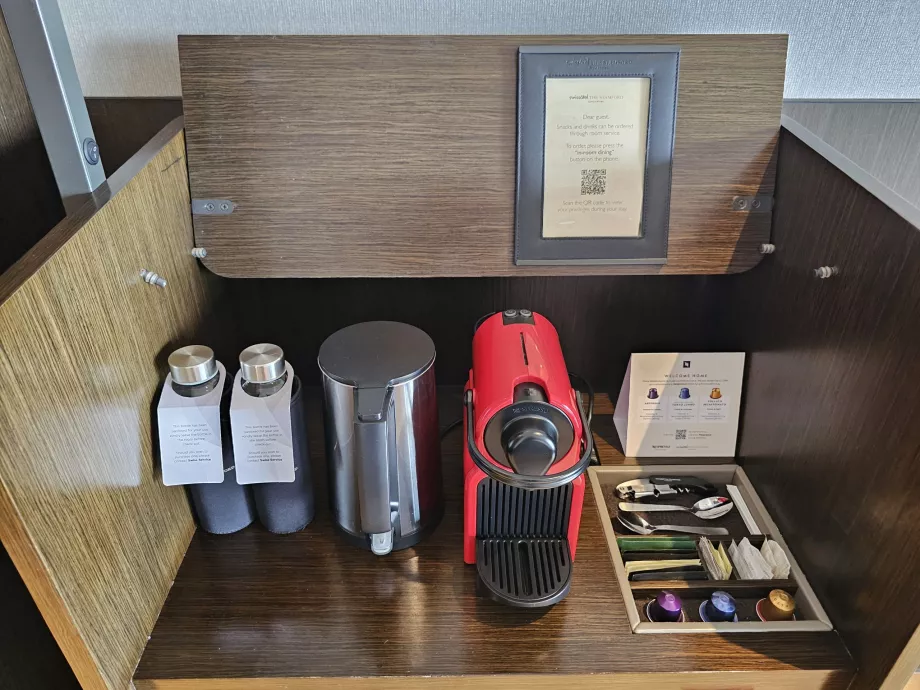 Gratis kaffemaskin och vatten