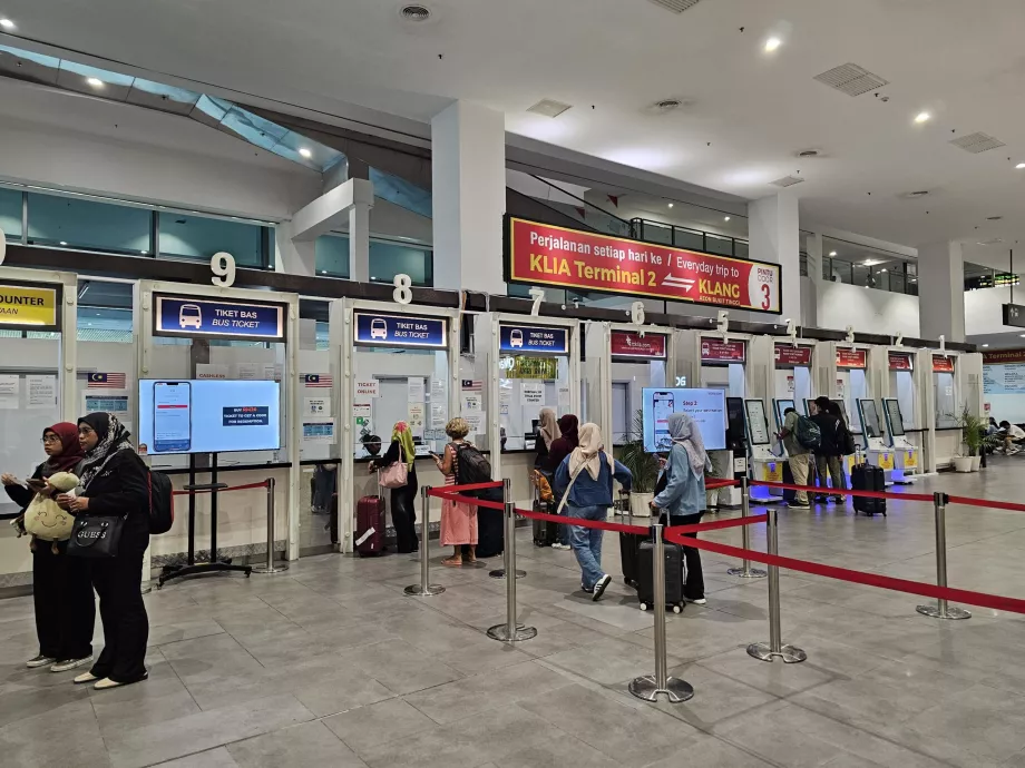 Biljetter till långfärdsbussar, Terminal 2