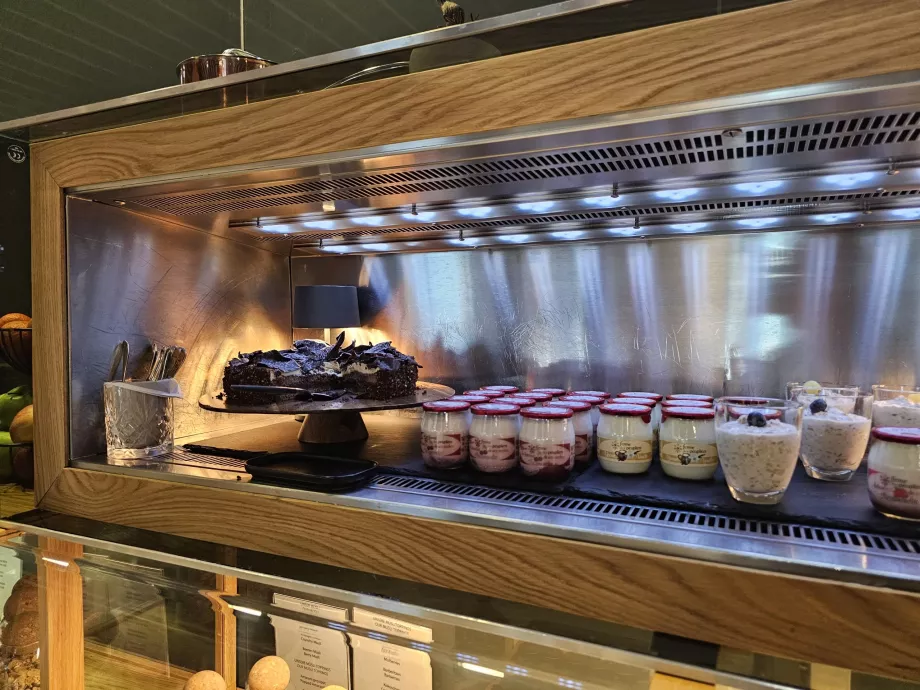 Buffé - yoghurt och flingor