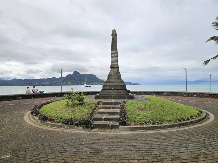 Monument över sjöstriden vid Mahebourg