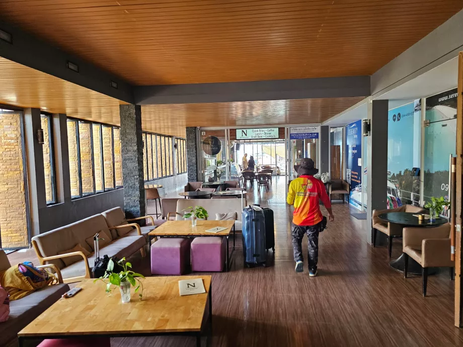 Petcherat Marina väntrum