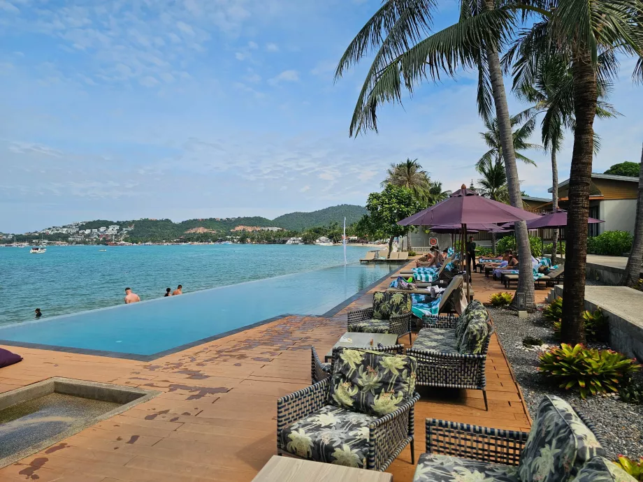 Tropicana Club vid Bangrak Beach