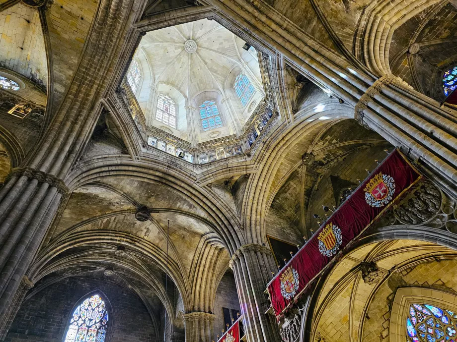 Barcelonas katedral, interiör