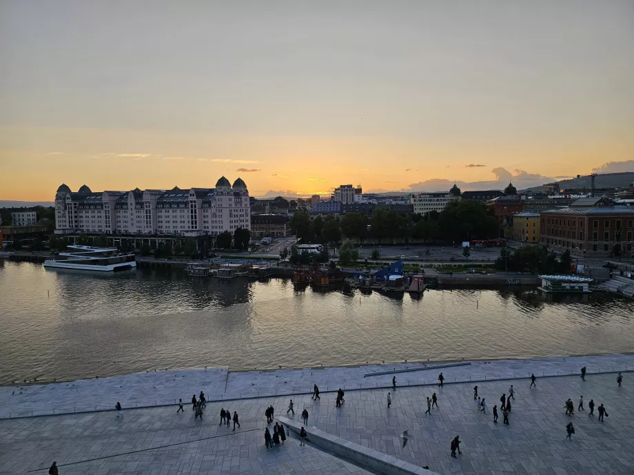 Utsikt från taket på Operahuset