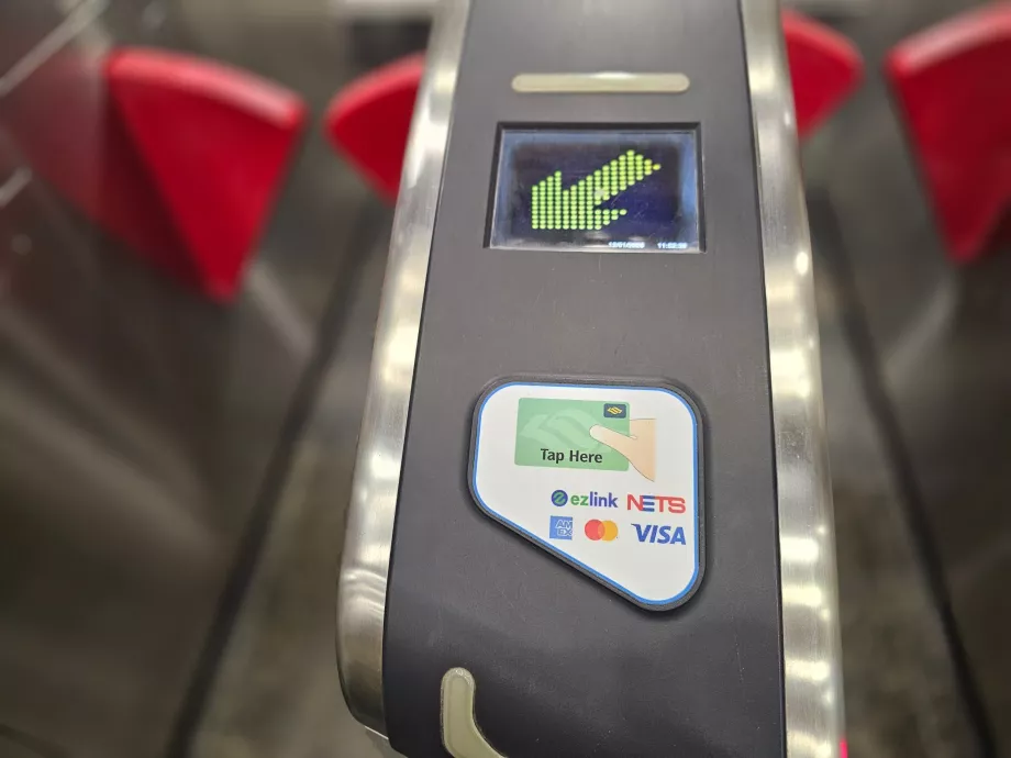 Betala med kort i tunnelbanan