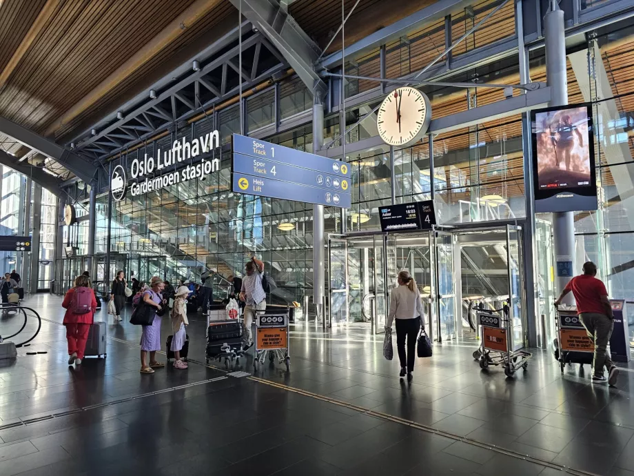 ankomst till flygplatsen Oslo