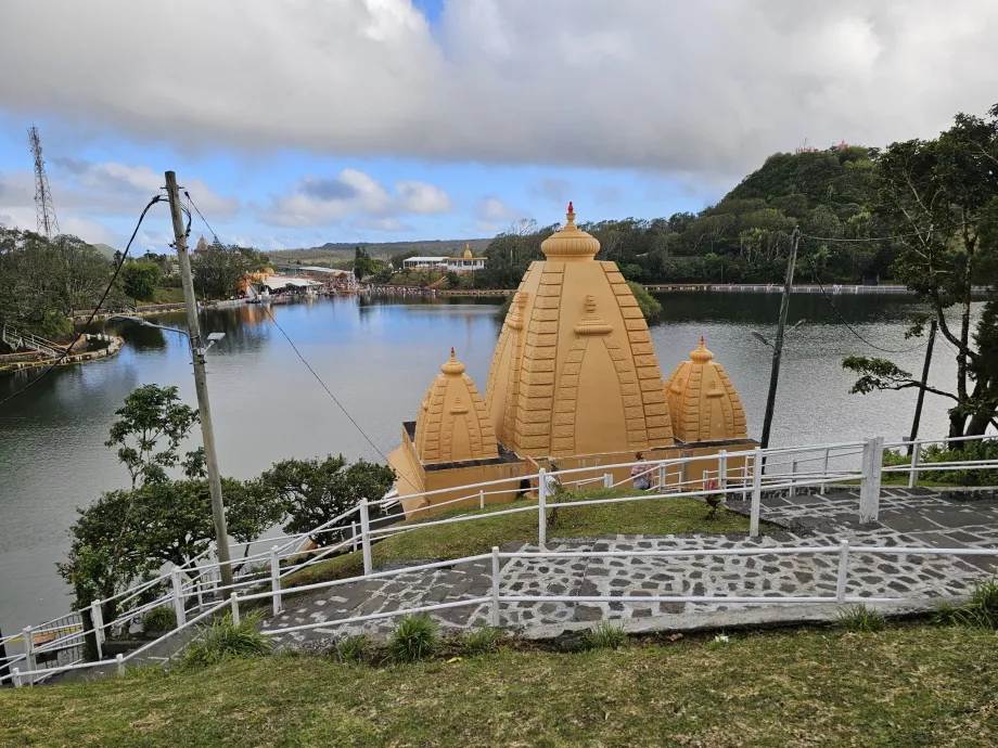 Grand Bassin-templet