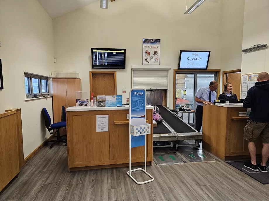 Incheckningshall, LEQ Airport