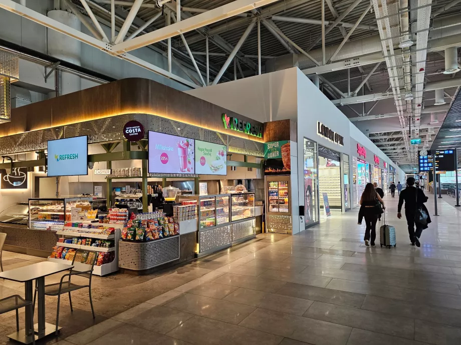 Butiker och restauranger, Terminal 1, inrikes transitavdelning