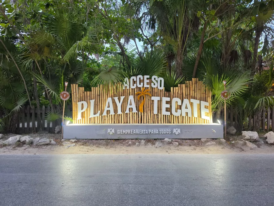 En av strandklubbarna i Tulum