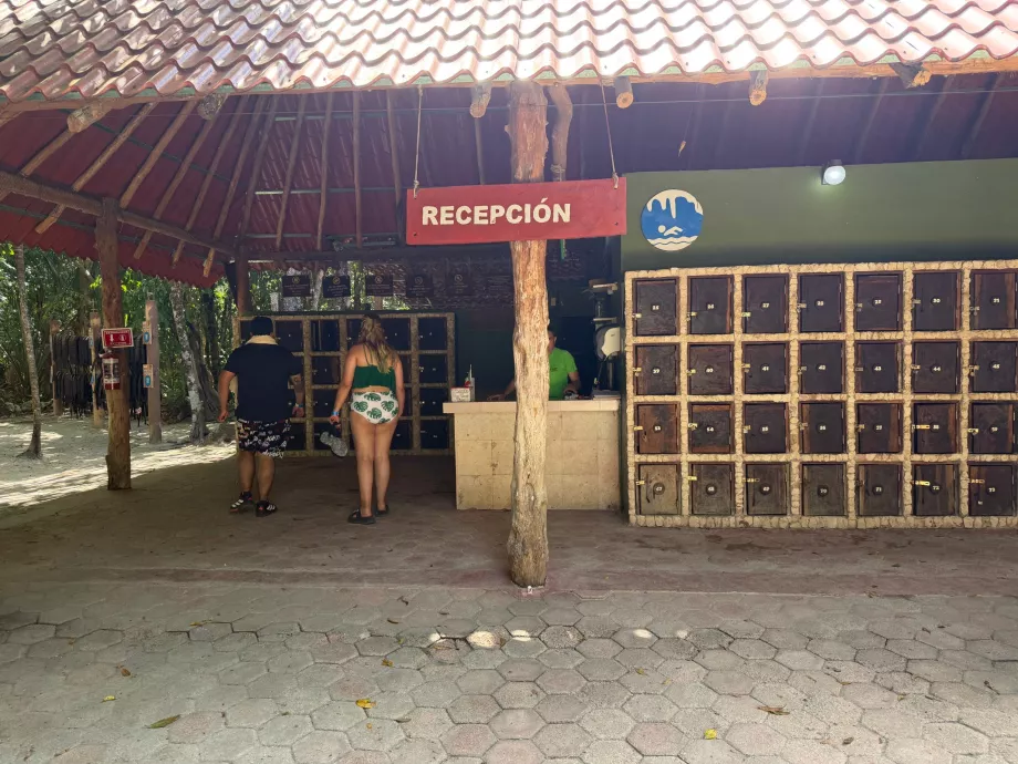 Receptionen vid cenoten Aktun Chen