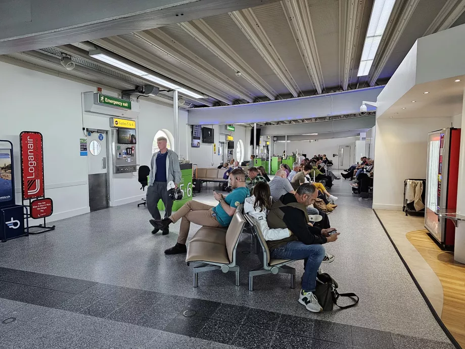 SOU Flygplats Transit Zone