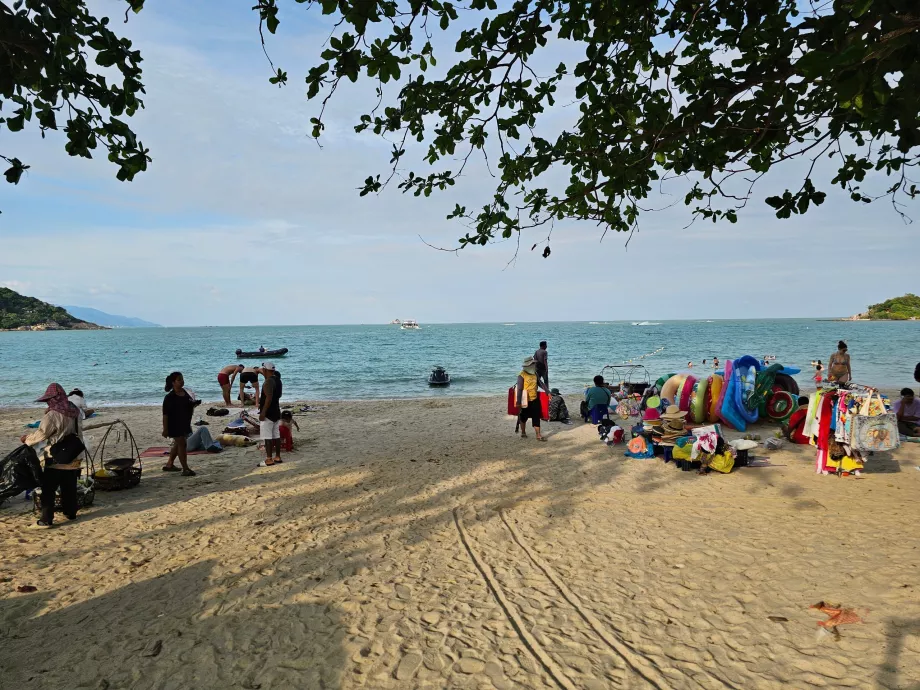 Choeng Mon Beach