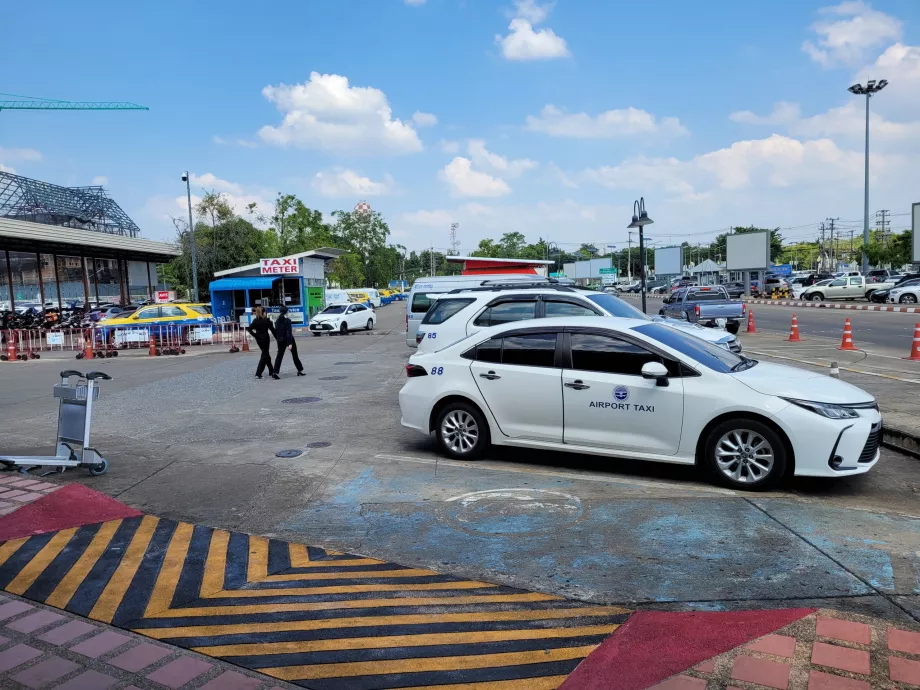 Taxi till Chiang Mai flygplats