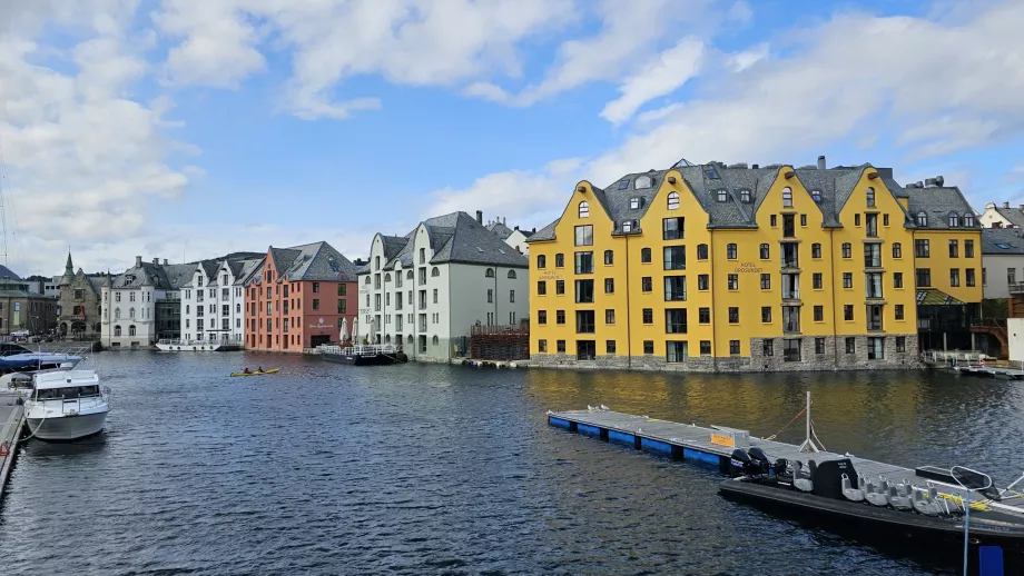 Strandpromenad i Alesund