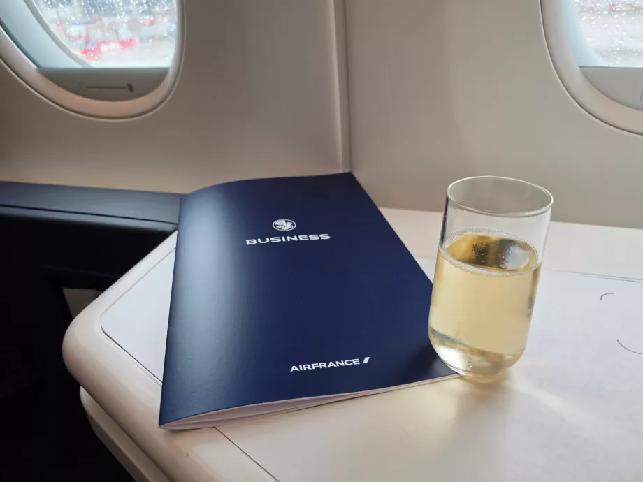 Meny och välkomstdrink