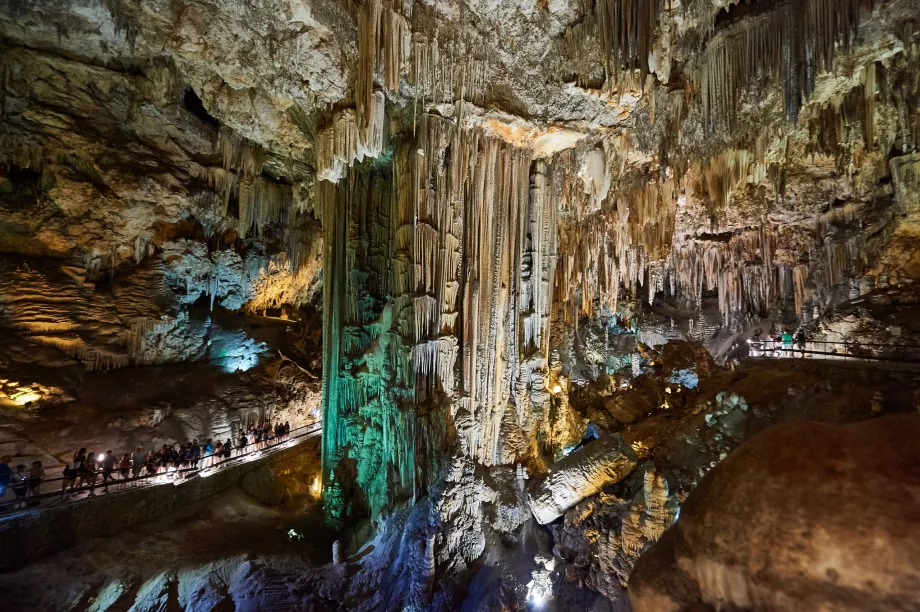 Nerja grotta
