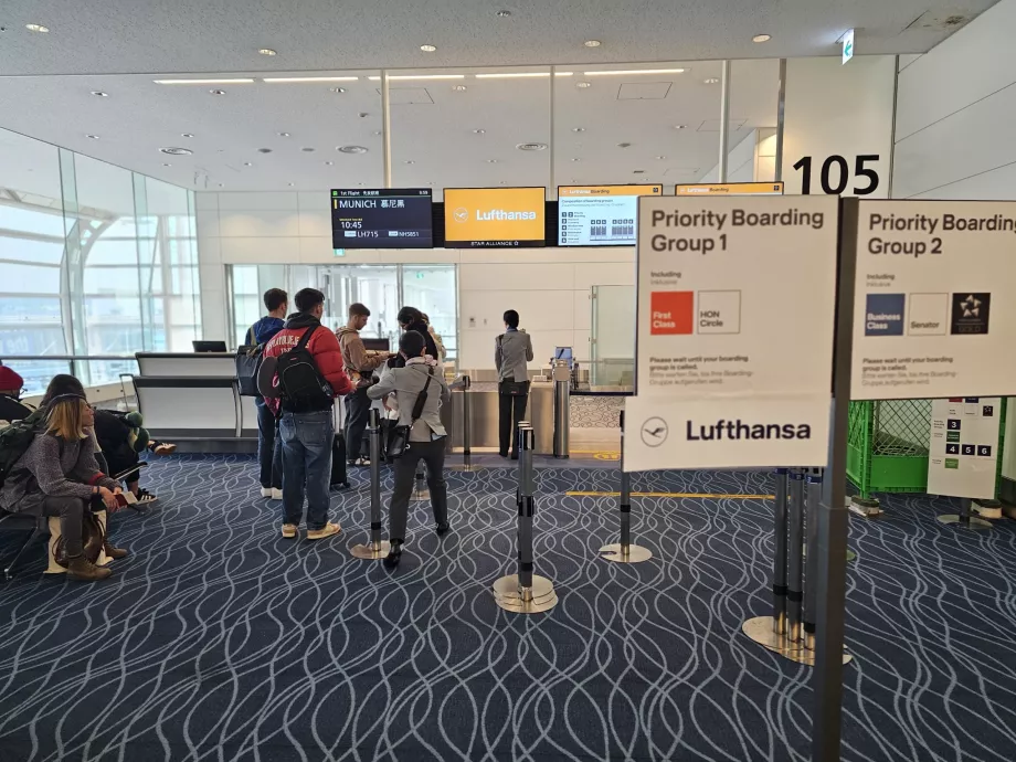 Ombordstigning på flygningen