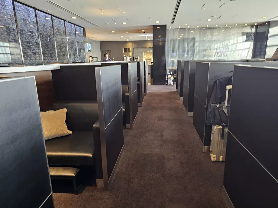 Säten som efterliknar ANA First Class