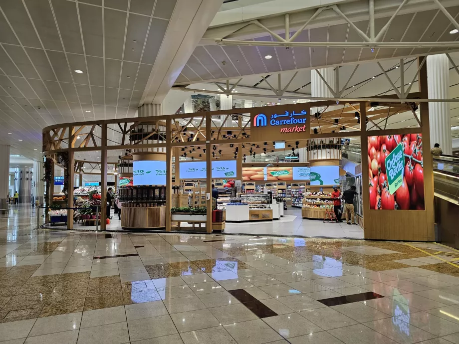 Carrefour, allmänt område, Terminal 3