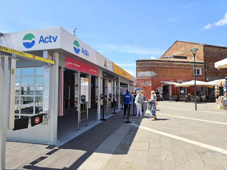 Murano Faro stopp