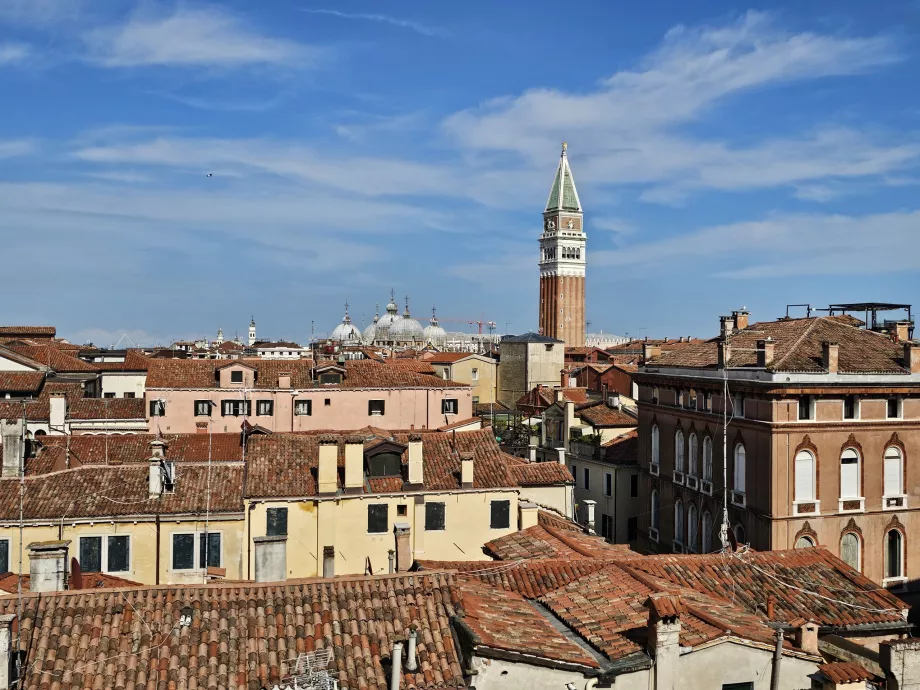 Utsikt från Palazzo Contarini del Bovolo